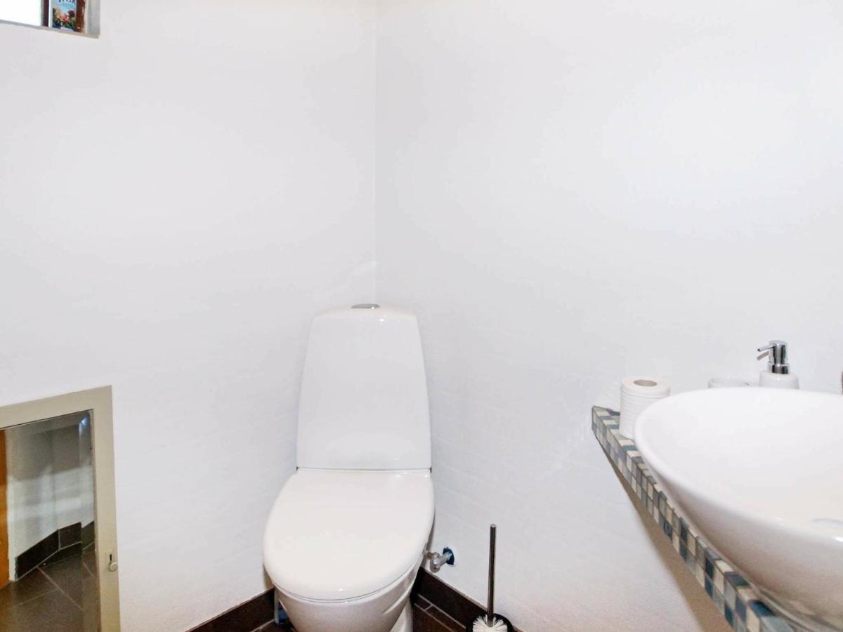 2 Person Holiday Home In Tarm Fjerbæk Dış mekan fotoğraf