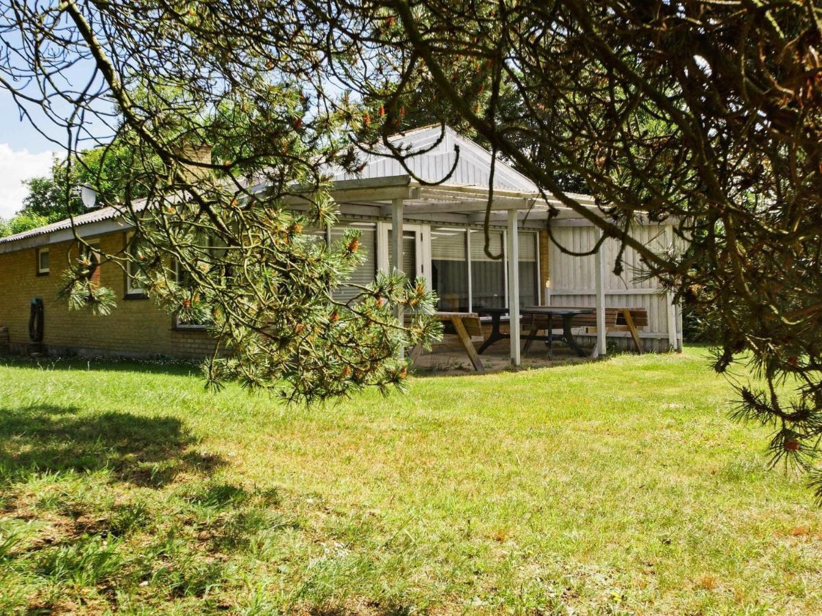 2 Person Holiday Home In Tarm Fjerbæk Dış mekan fotoğraf